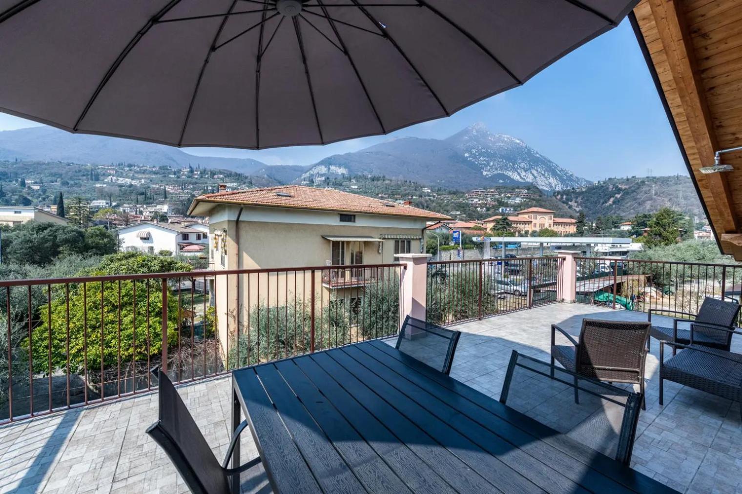 Ginevra Apartment Toscolano Maderno Exterior photo