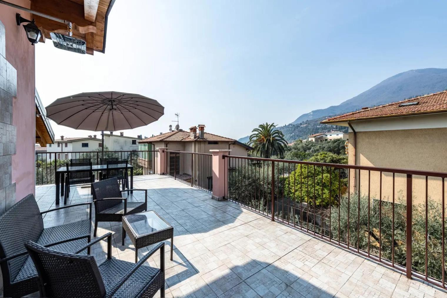 Ginevra Apartment Toscolano Maderno Exterior photo